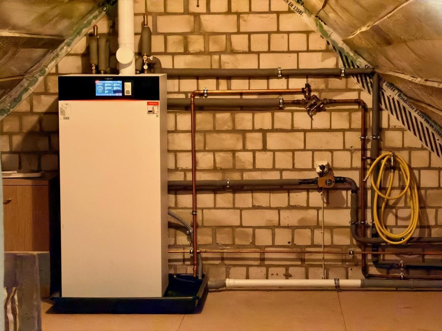 Heizung / Warmwasser Anlage
