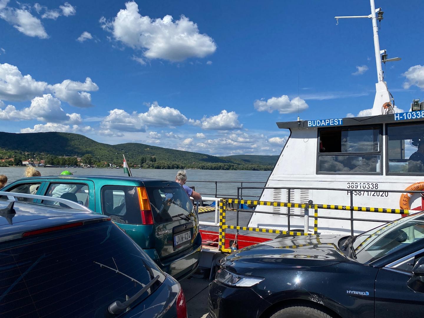 Fähre von Visegrád über die Donau nach Nagymaros