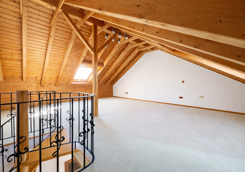 Das wohnlich ausgebaute Dachstudio Foto I