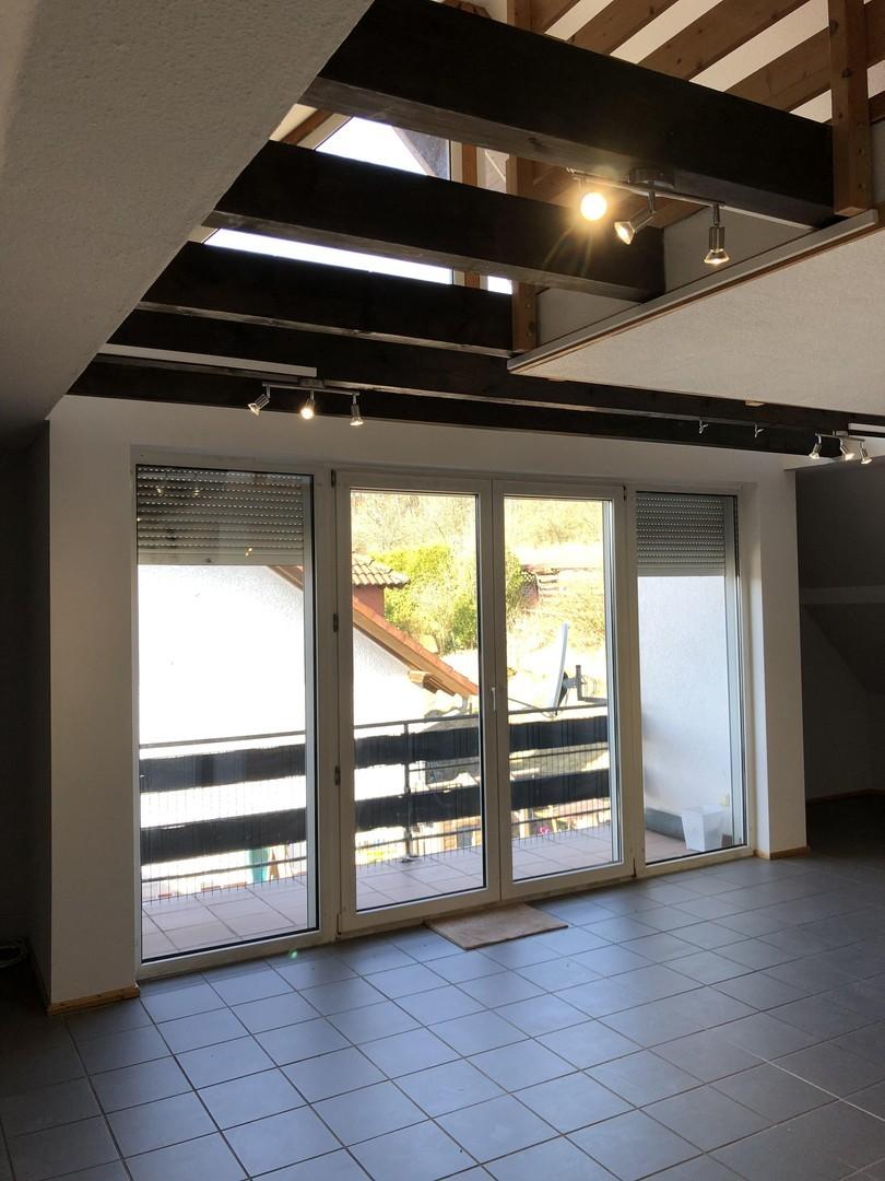 Wohn-und Essbereich/ Balkon1