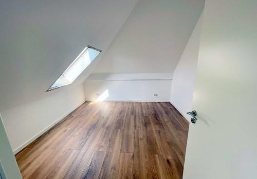 Schlafzimmer DG rechts