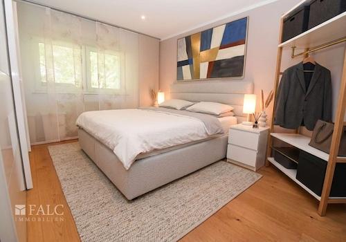 Schlafzimmer (virt. möbliert)