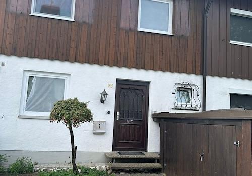Haus Frontansicht