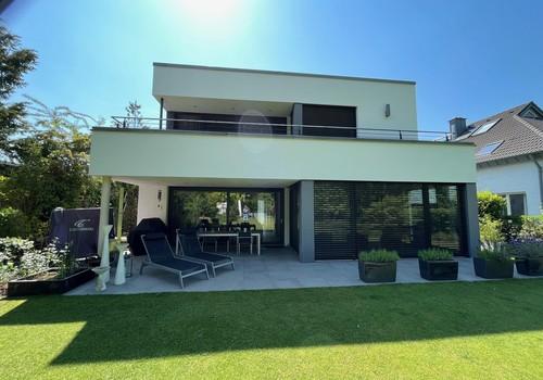 Haus Gartenseite