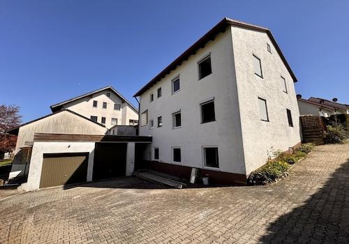 Hausrückseite 
