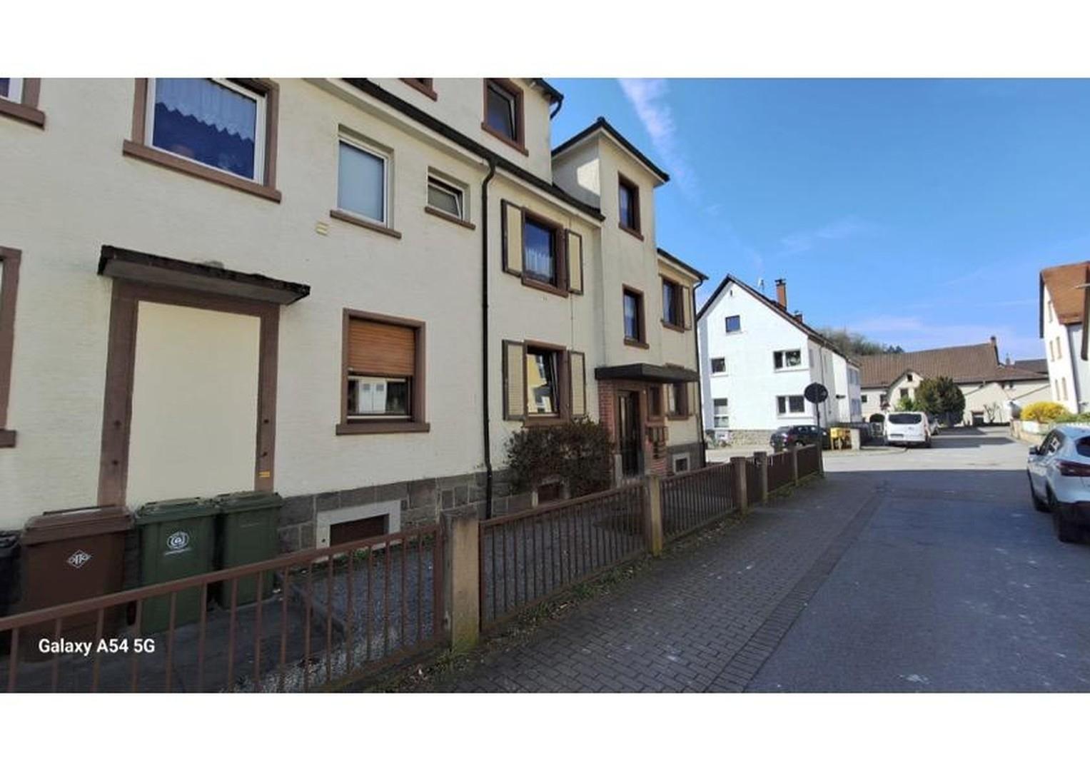 Frontansicht des Hauses