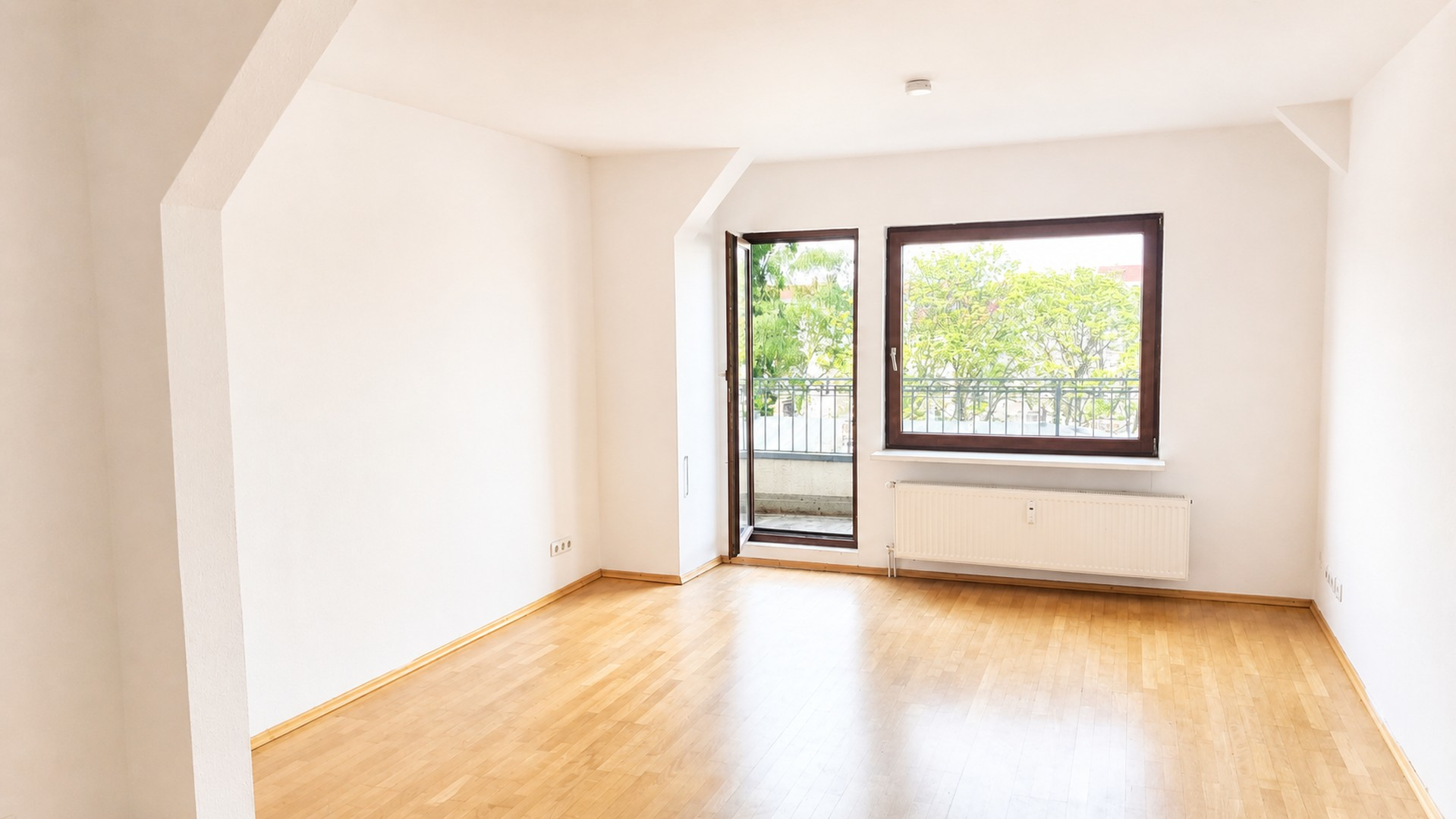 Living room with terrace