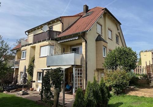 Südansicht (im Garten)