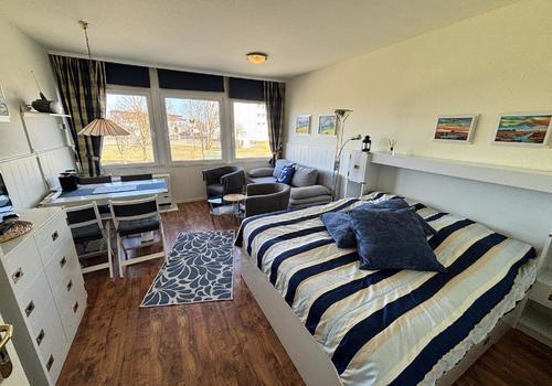 Wohn-/Schlafzimmer