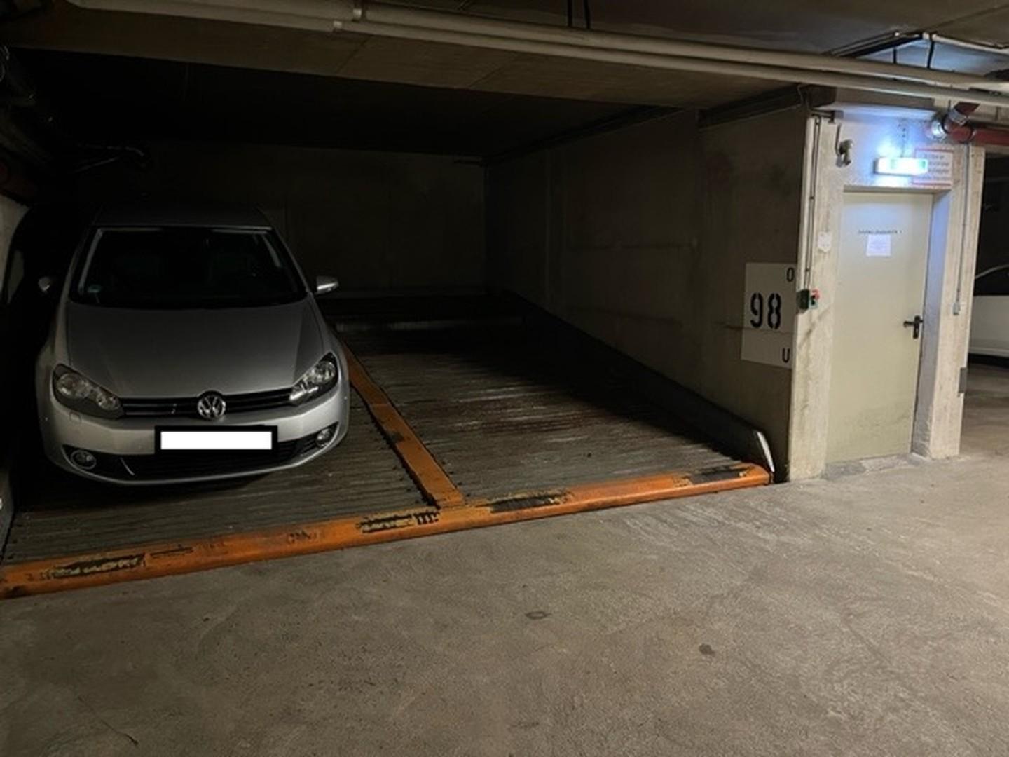 Duplexparker Nr. 98 oben