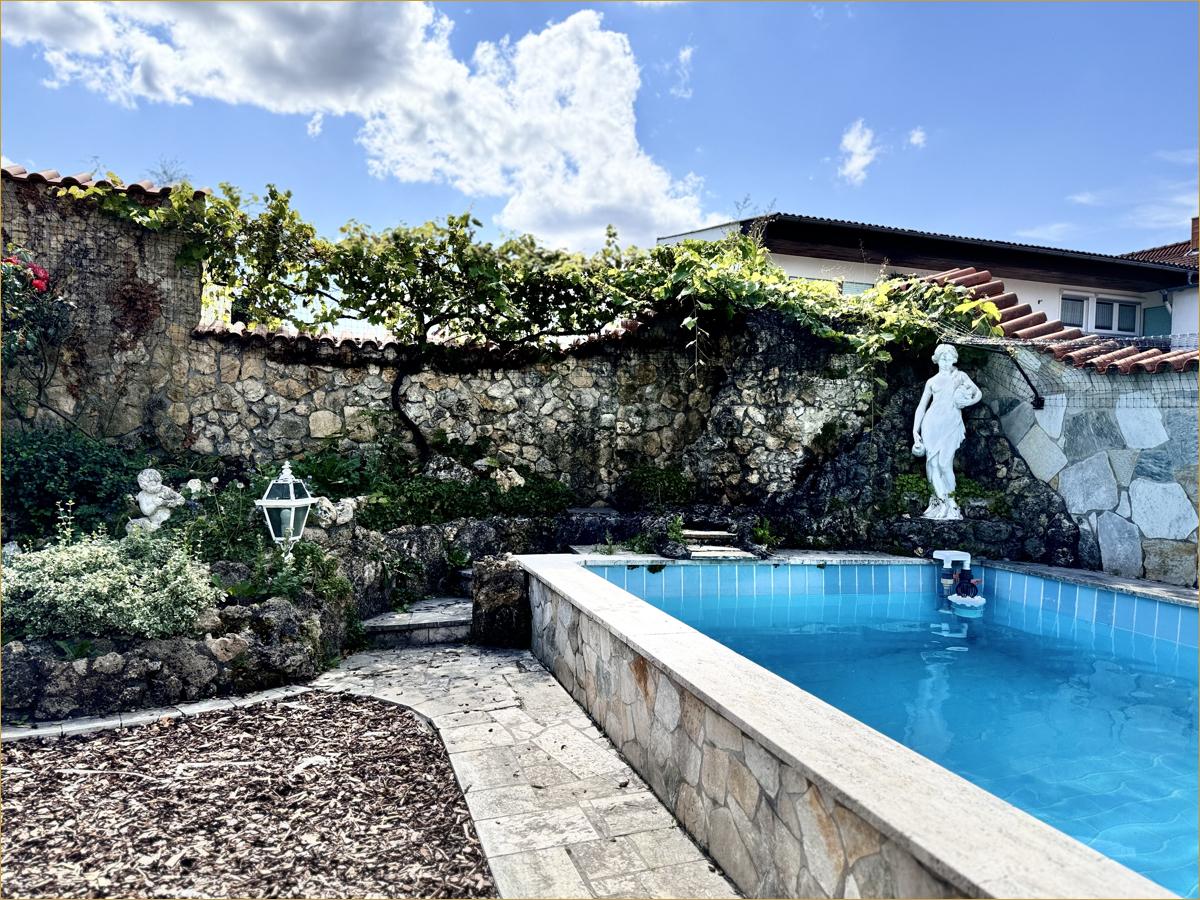 Pool_1