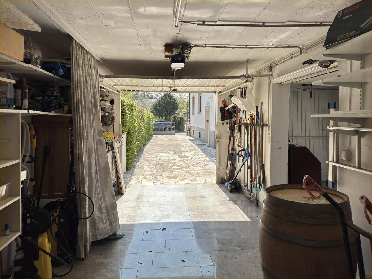 Garage-Nr1