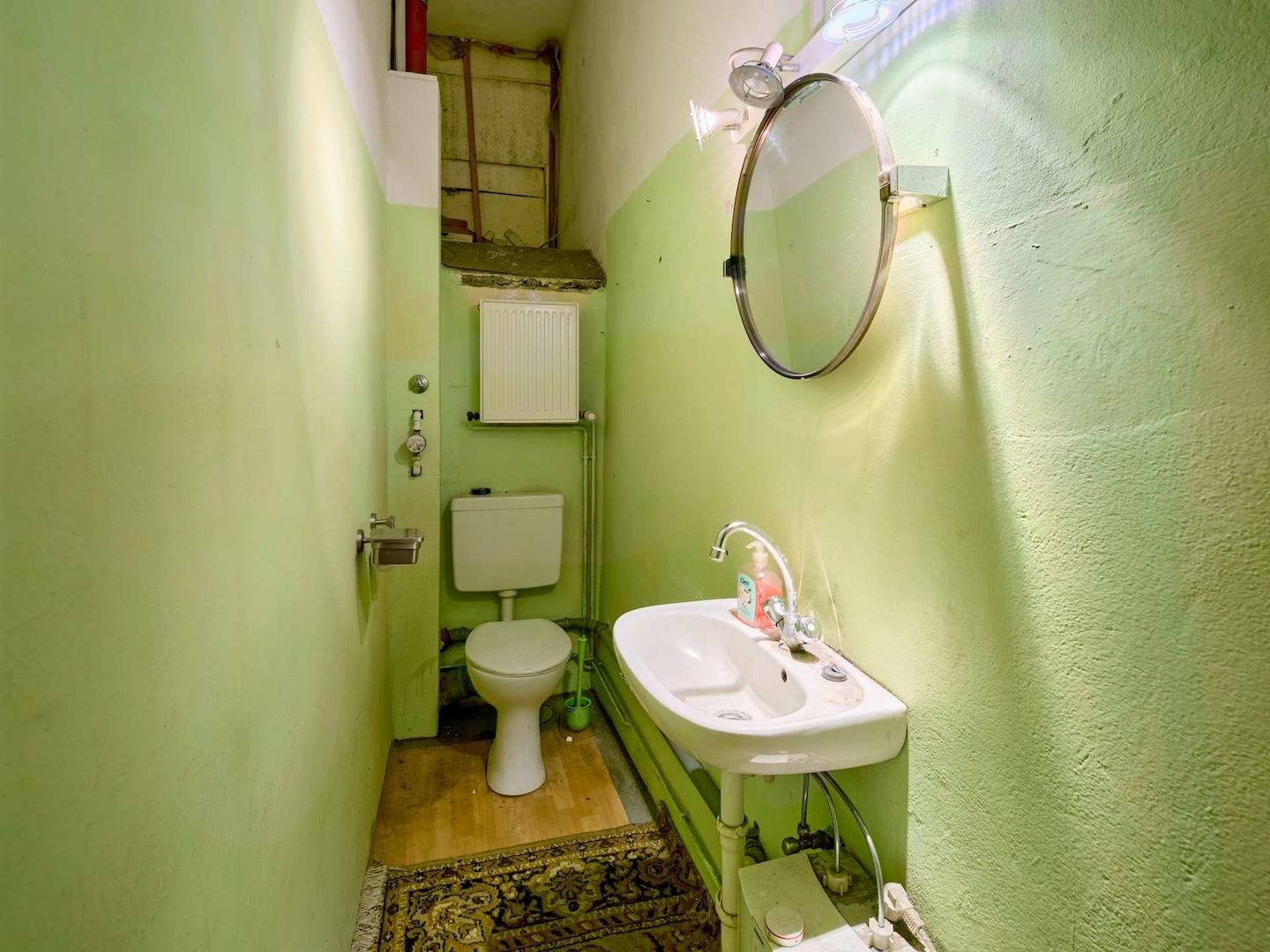 WC