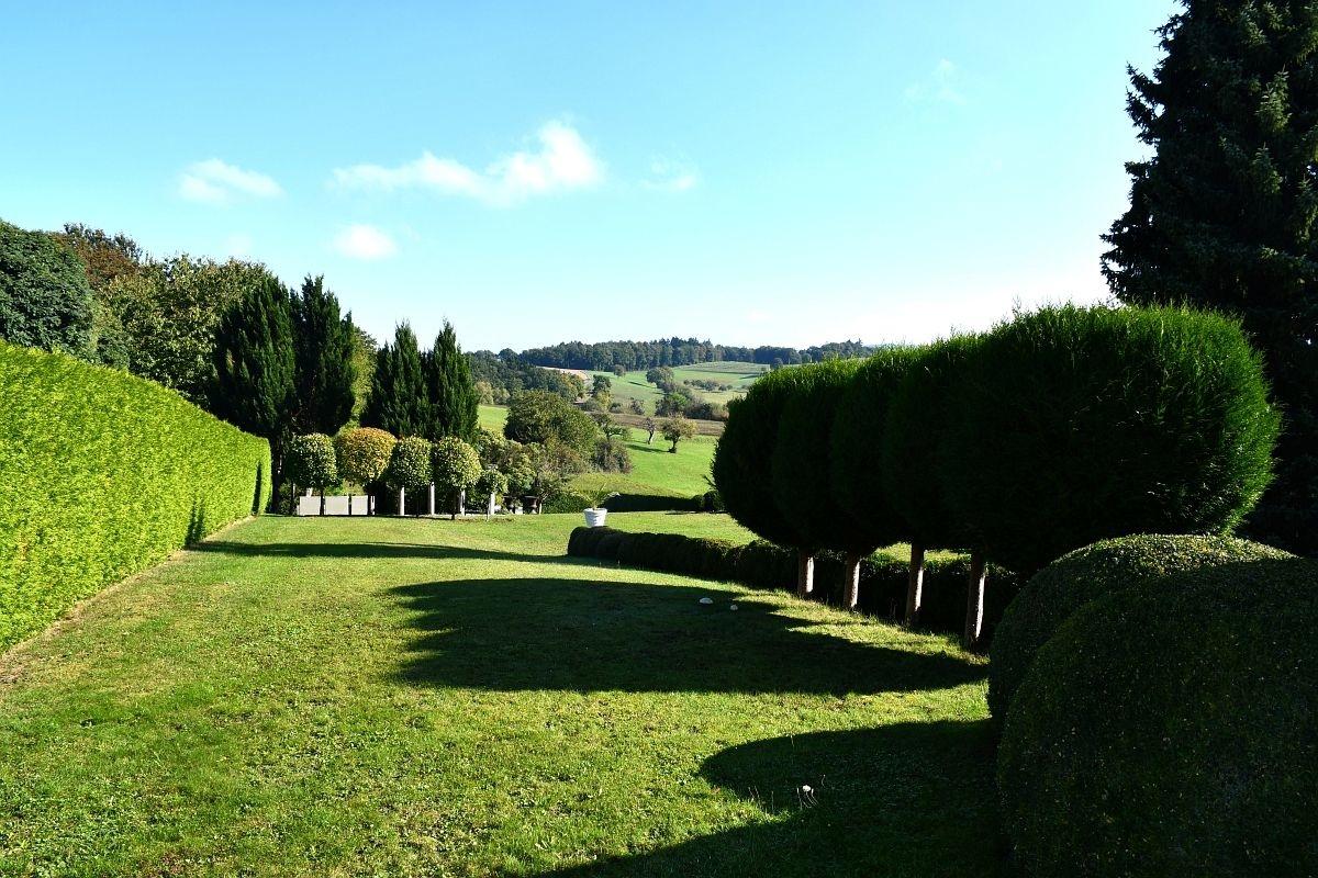 parkähnlicher Garten