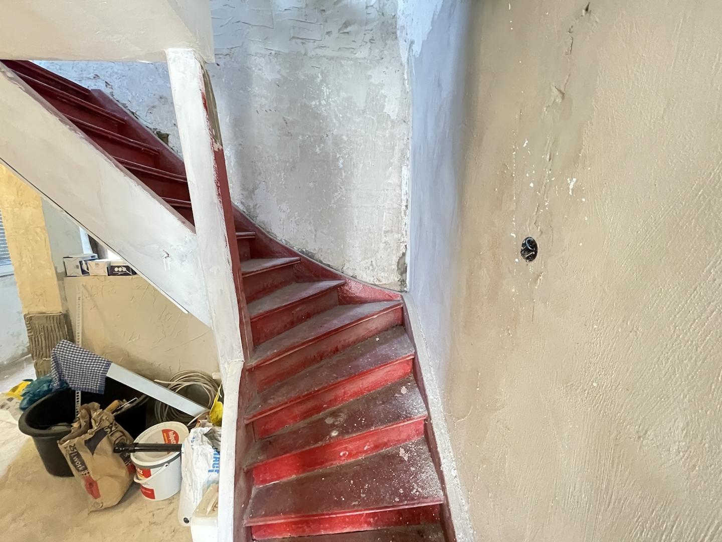 Treppe ins DG