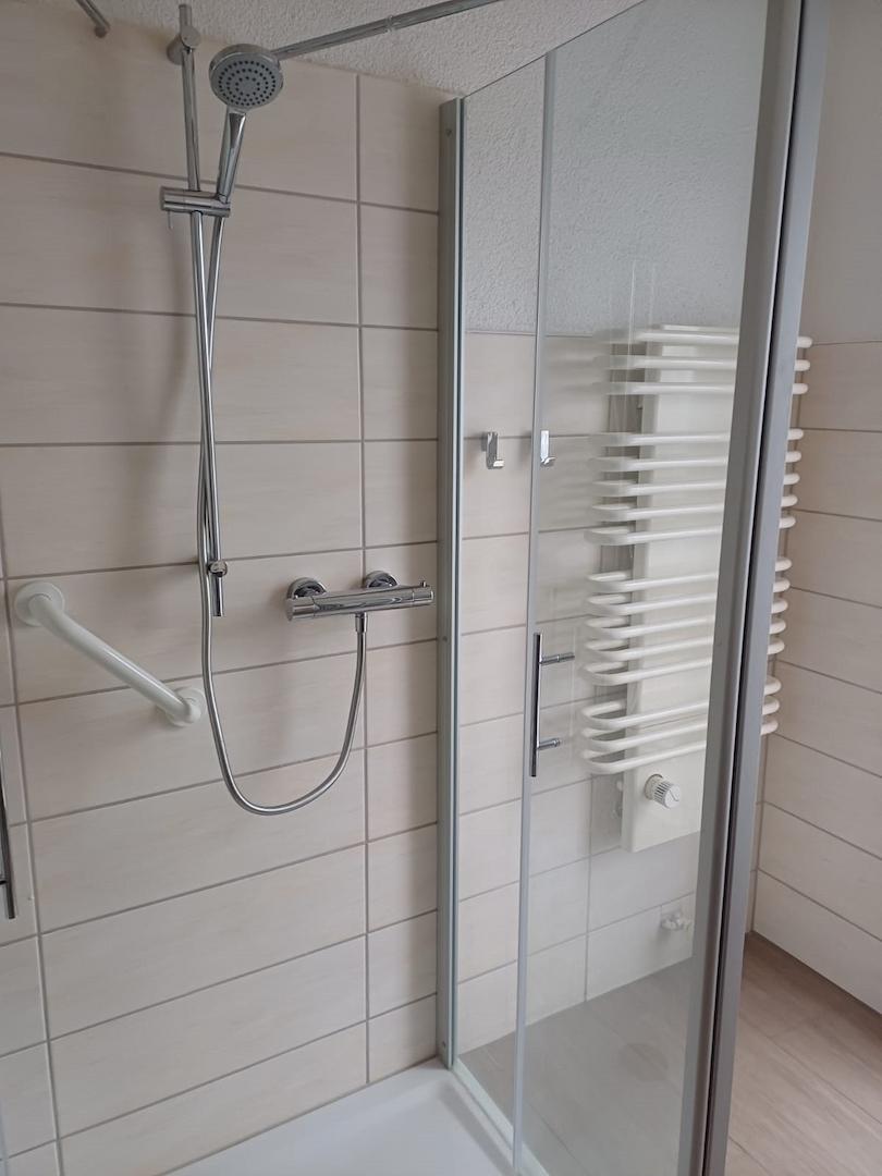 Dusche Bad OG