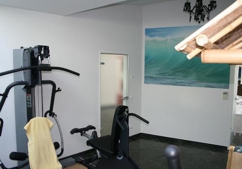 Arbeits-/Schlafzimmer
