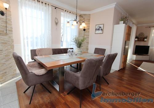 Essecke im Wohnzimmer