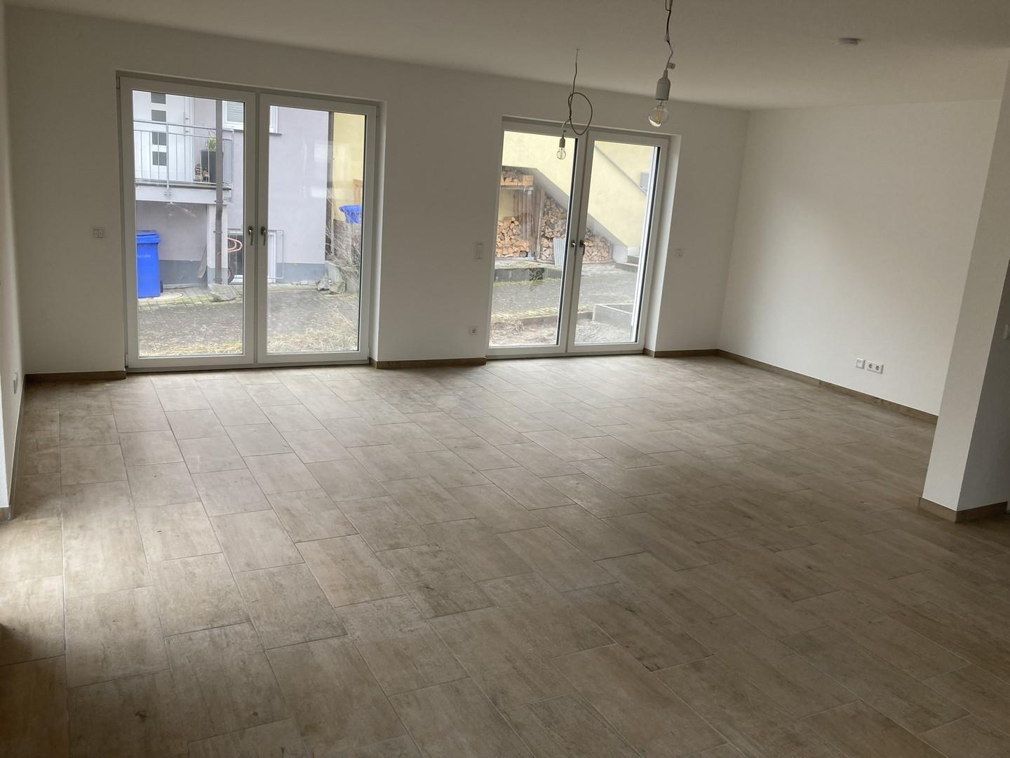  Wohn-/Esszimmer EG