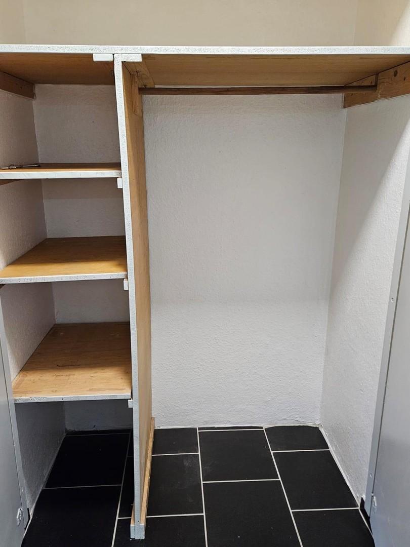 Einbauschrank