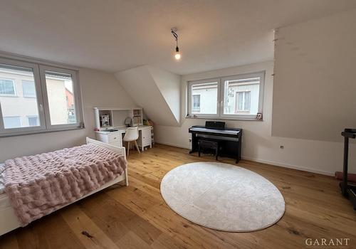 Schlafzimmer OG
