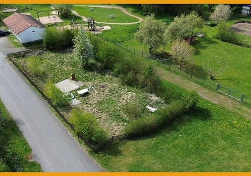 Fläche mit Nachbargrundstücken