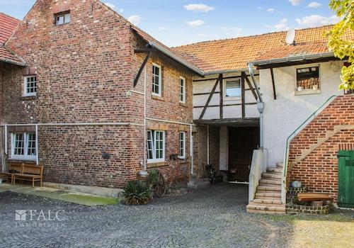 Haupthaus