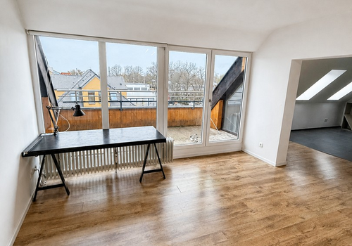 Wohn- und Esszimmer 