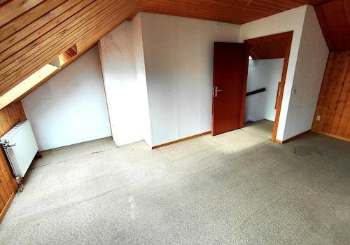Zimmer im Dachgeschoss