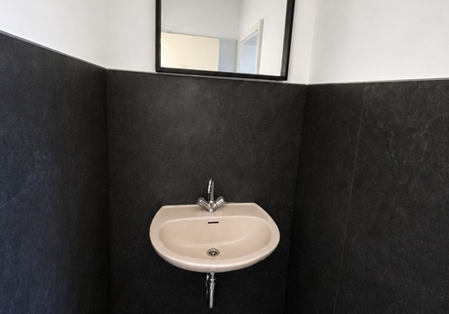 Waschtisch in WC