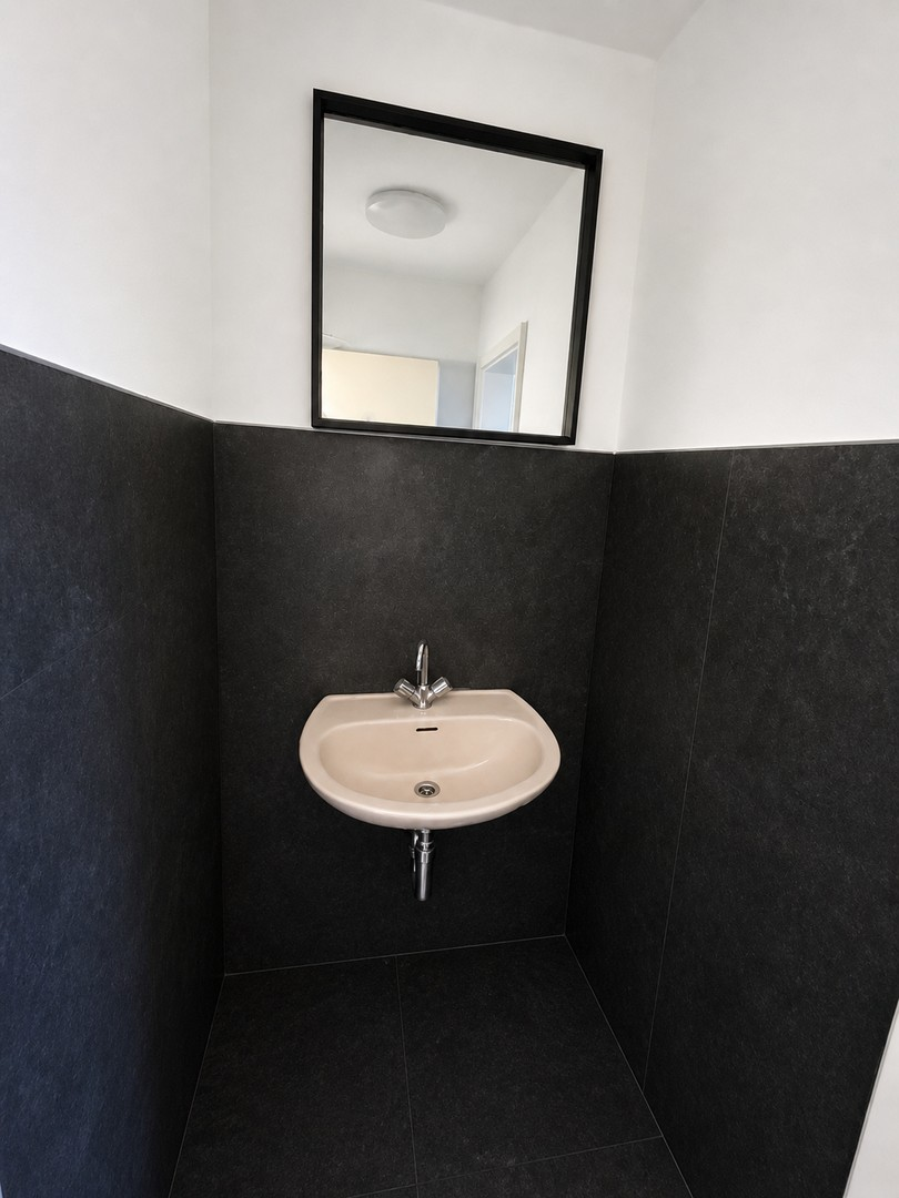 Waschtisch in WC