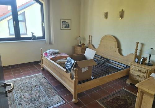 Schlafzimmer DG