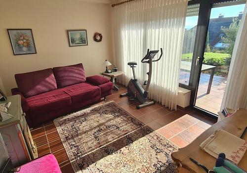 Schlafzimmer UG