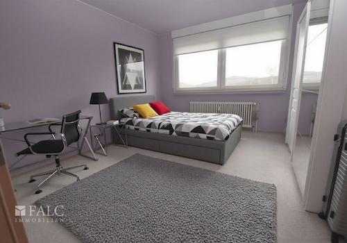 Zimmer 2 (virtuell möbliert)