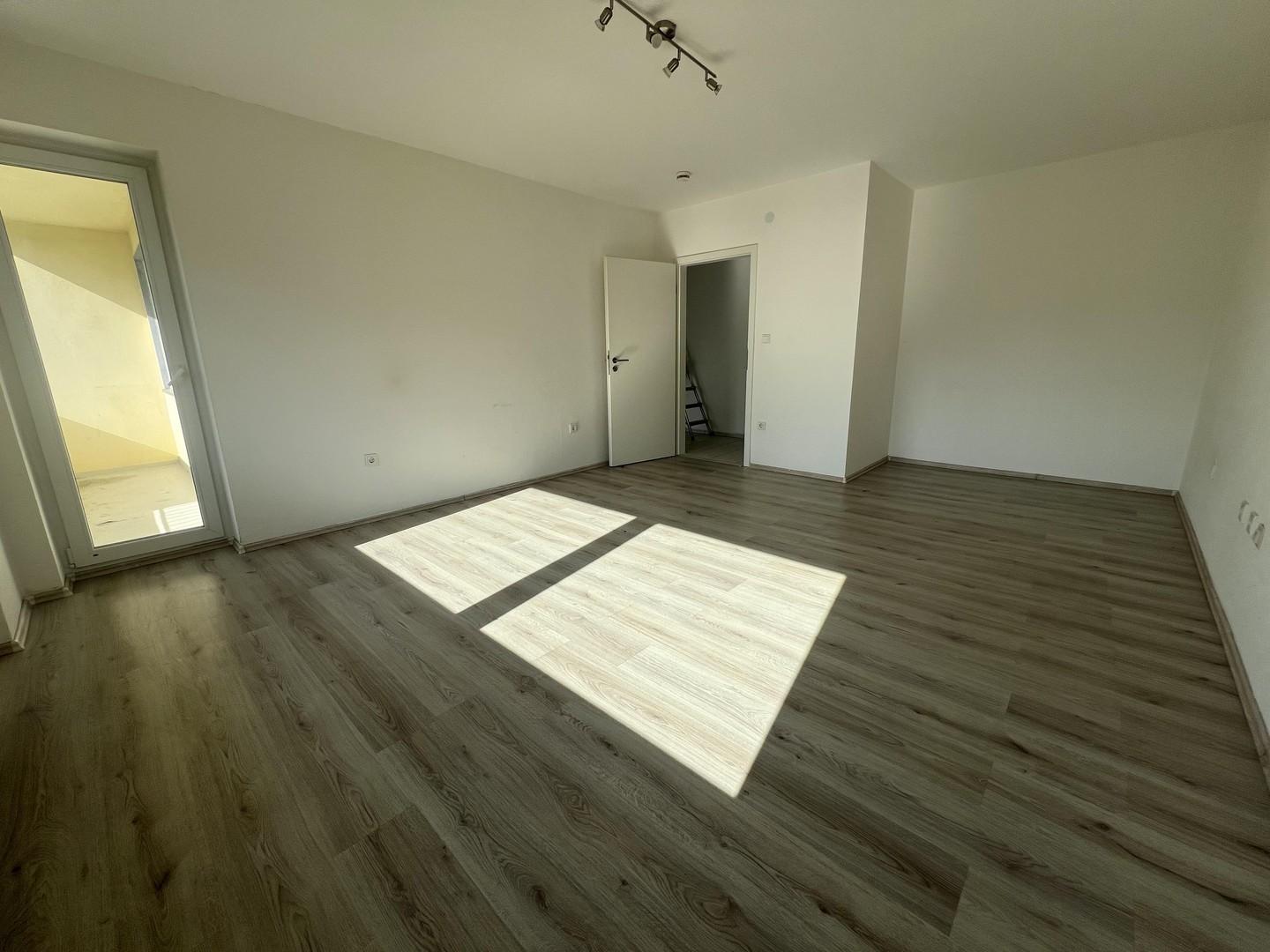 Wohn-/Schlafzimmer