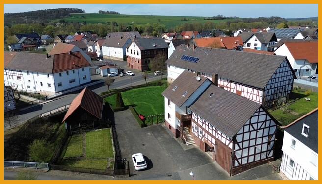 Seitenansicht von der Straße