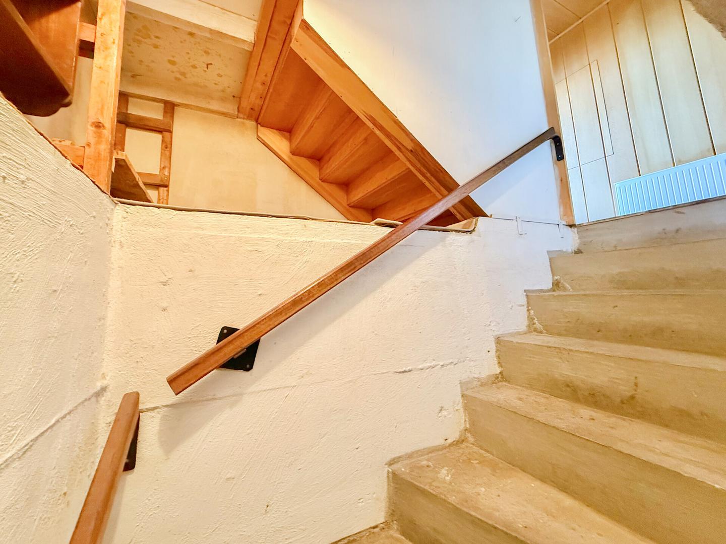 Haus Nr. 6 KG