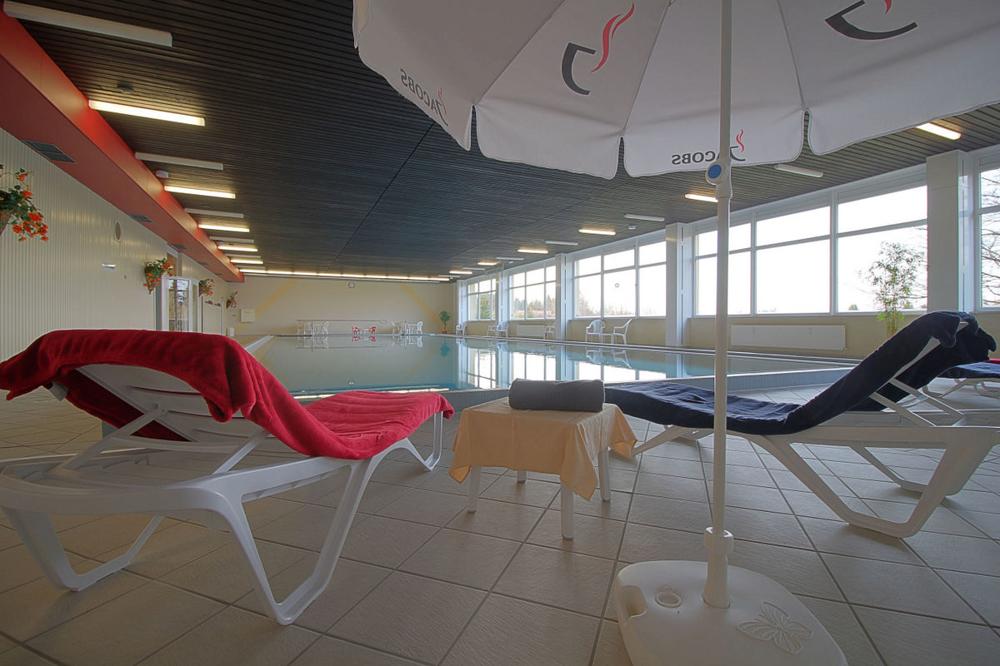 Relaxen im Schwimmbad