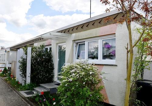 ... Einliegerwohnung (eigener Eingang)
