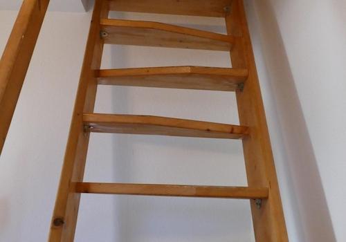 Treppe ins Obergeschoss