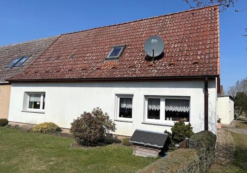 Haus vorn seitlich