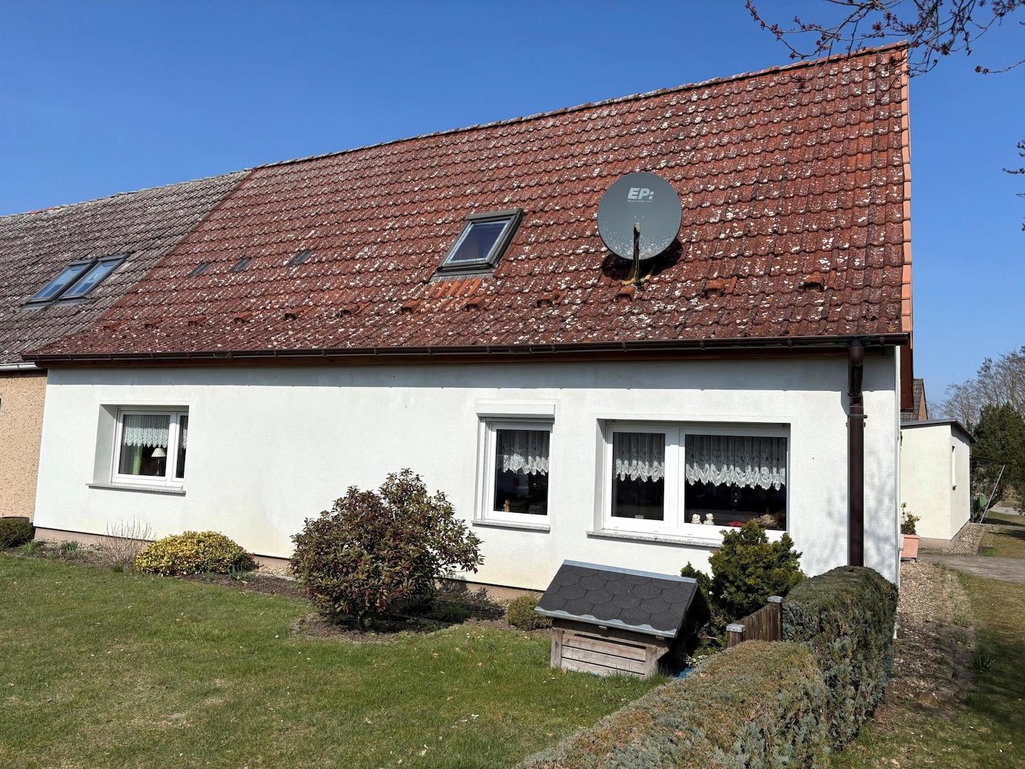 Haus vorn seitlich