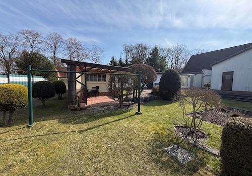 Hof Terrasse