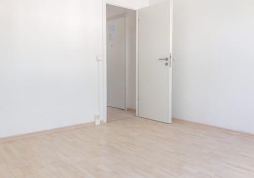 Schlafzimmer_Blick zur Tür