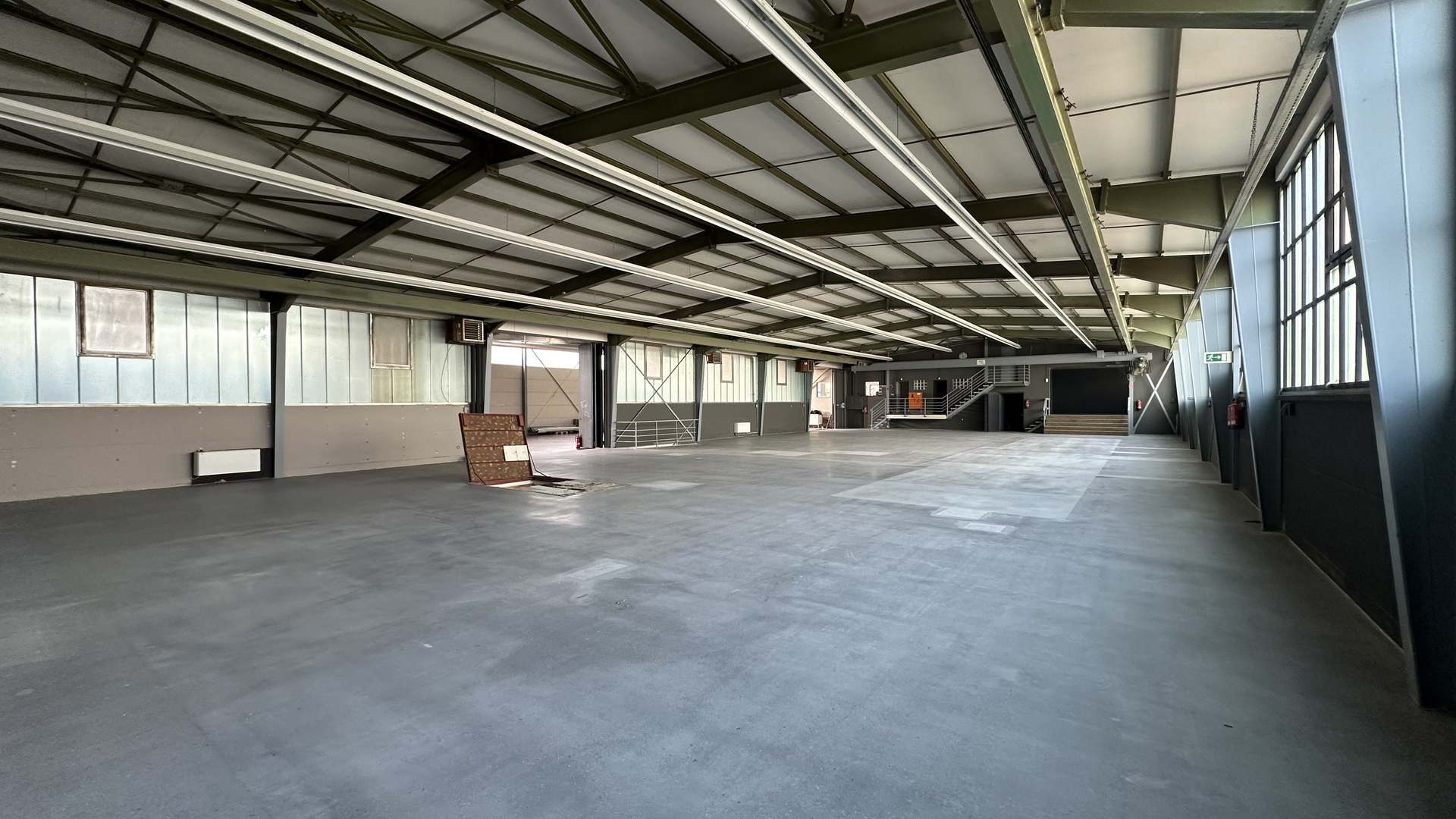 Halle 2