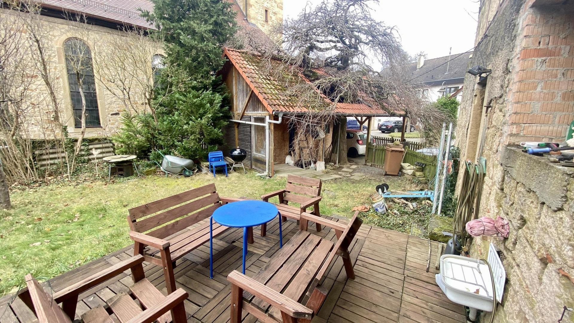 Terrasse und Garten