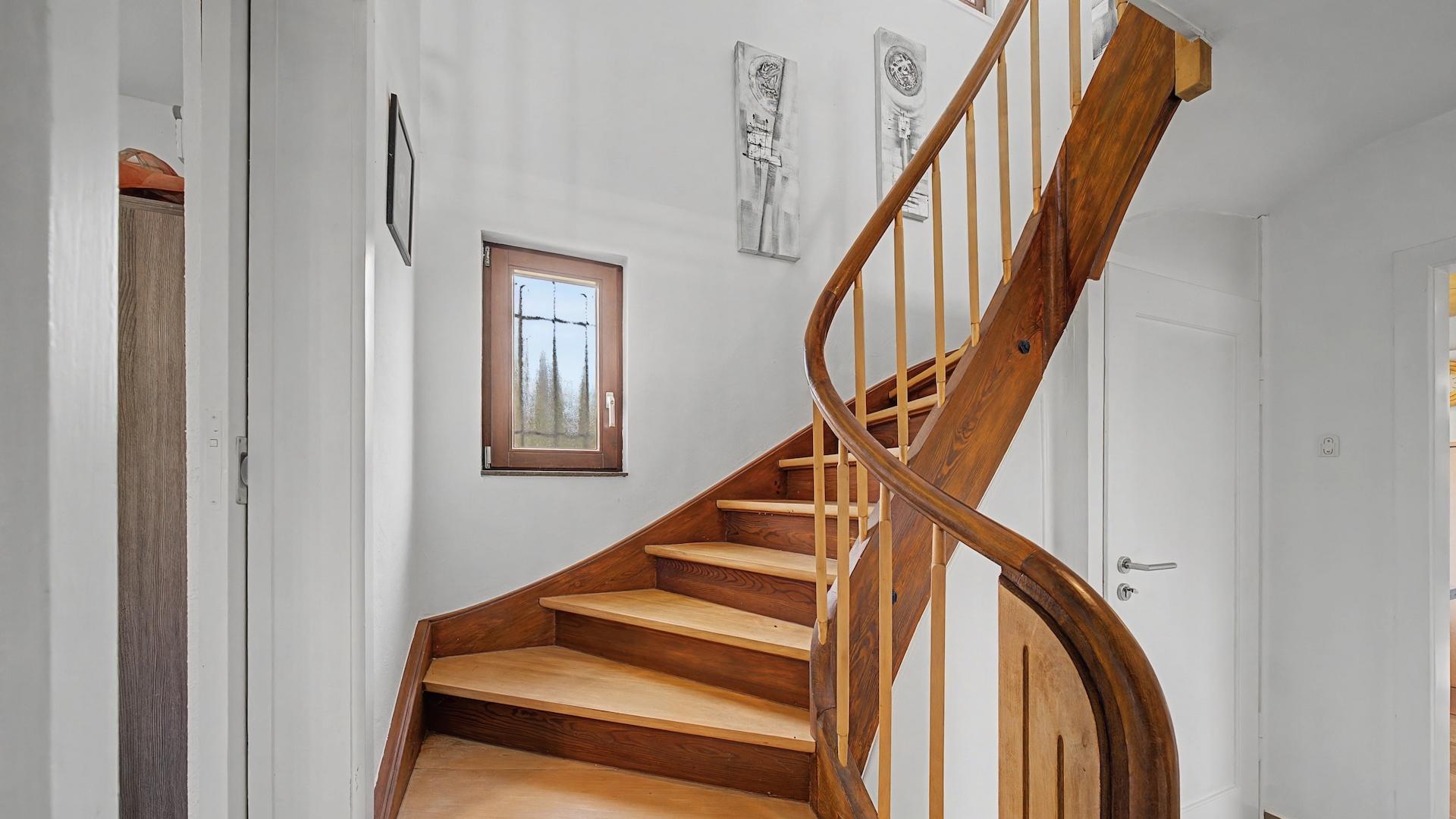 Treppe ins OG