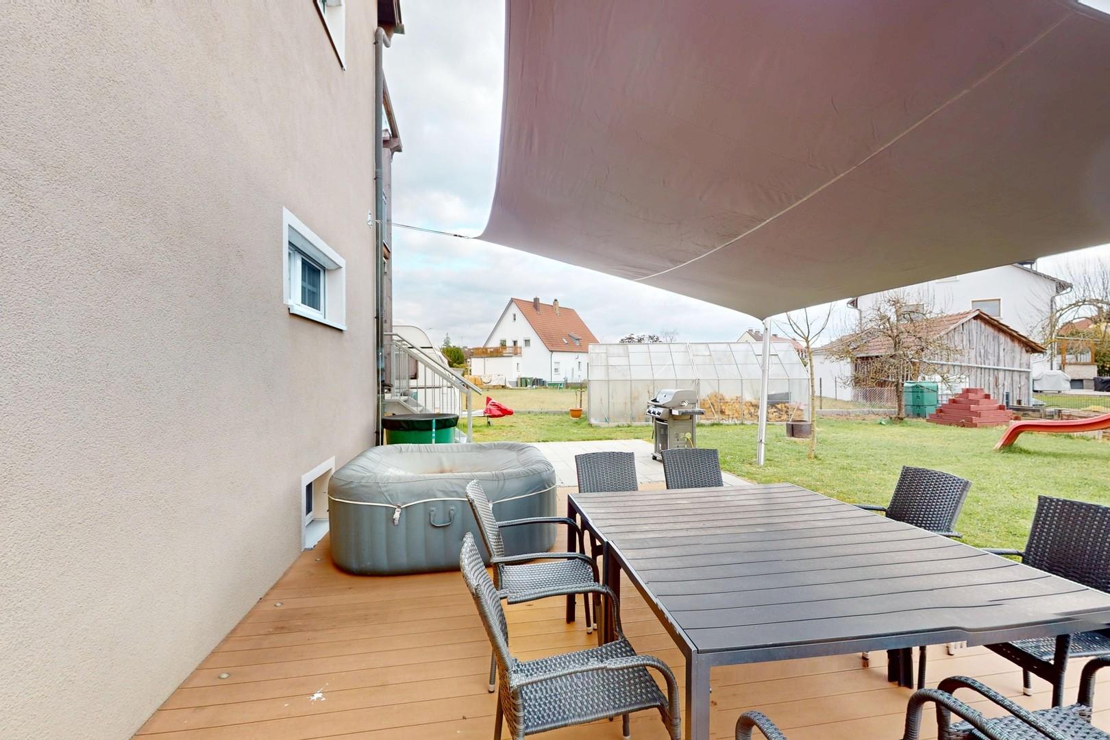 Terasse mit Garten