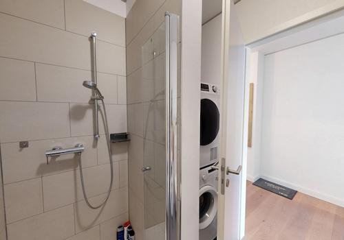 Zweites Badezimmer