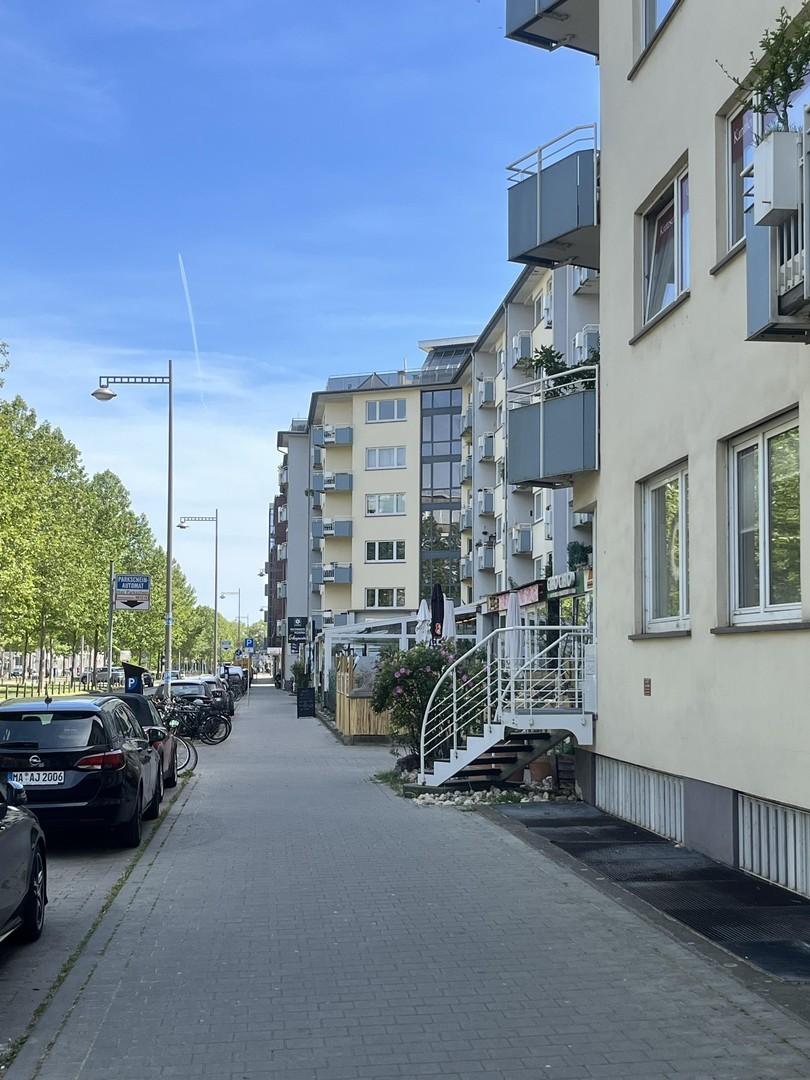 Gebäude